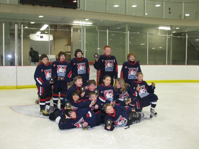 LEFROY_PEEWEE_1_SCHOMBERG_RED_and_WHITE_CHAMPIONS.jpg